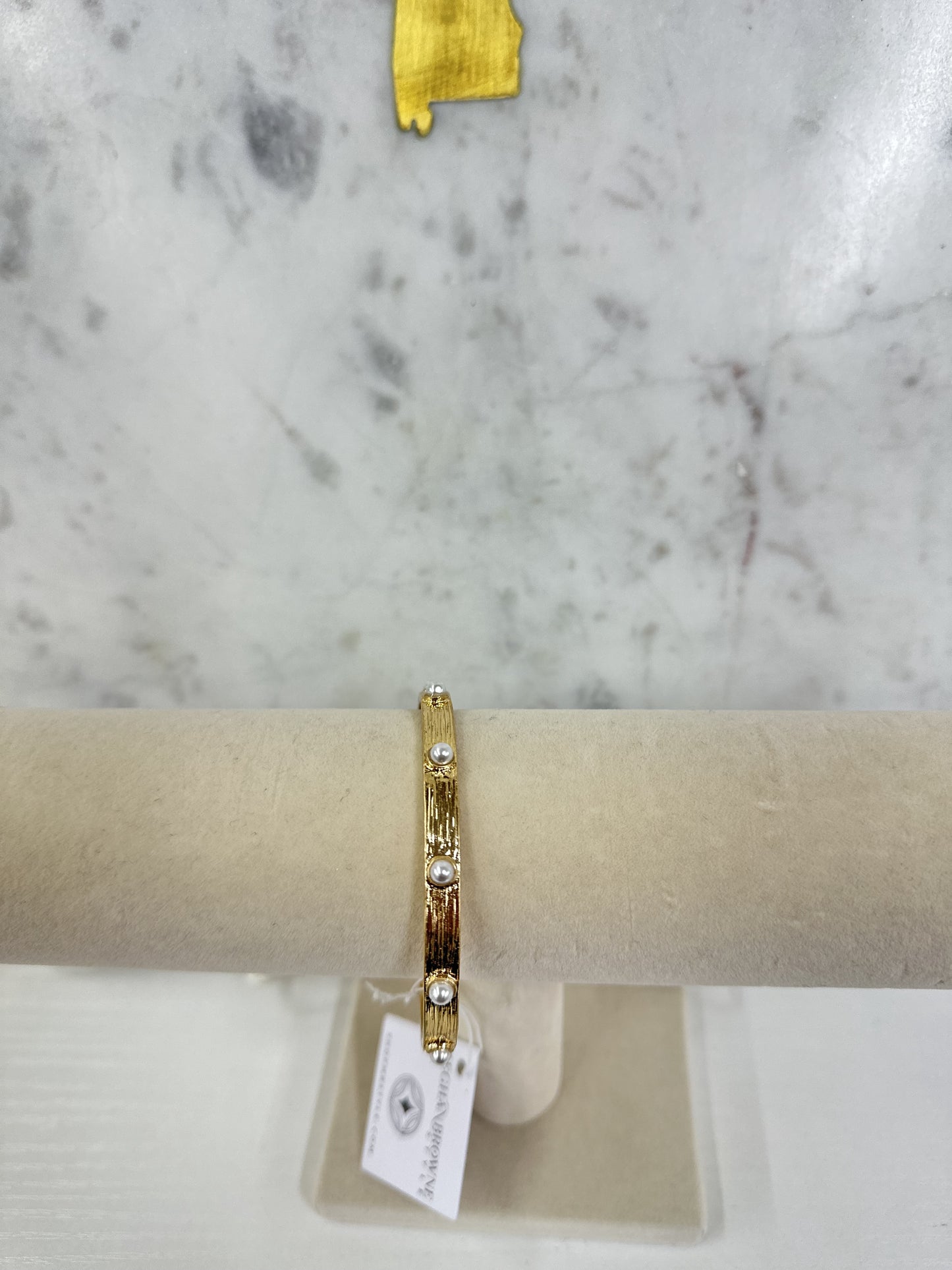 Hess Gold Pearl Bracelet